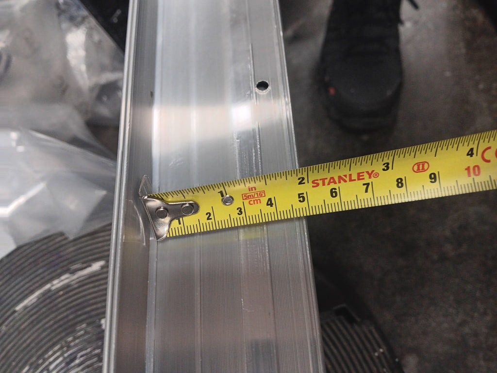 Alum Stair Edge Nose 50x30mm .9mt